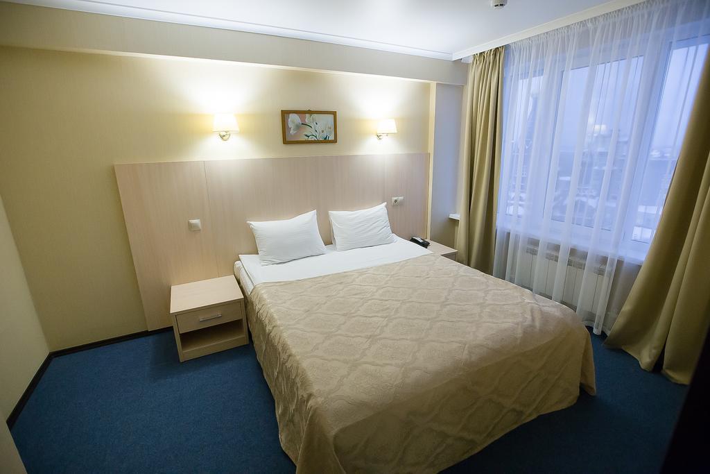 Bryansk Hotel Zewnętrze zdjęcie